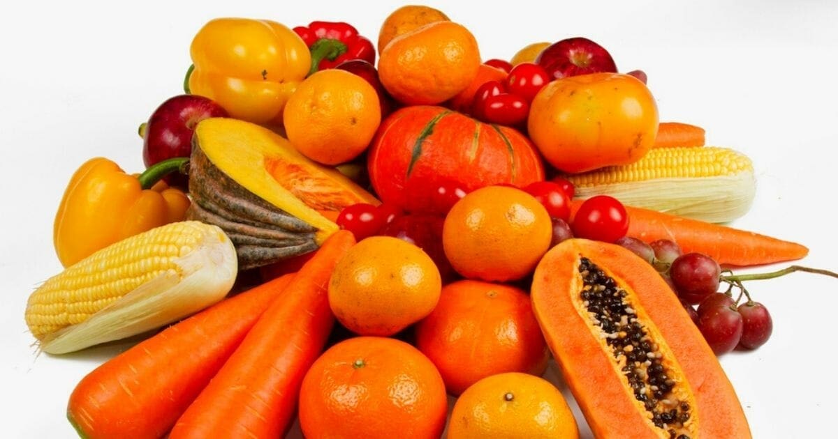 quale vitamine stimola l'abbronzatura